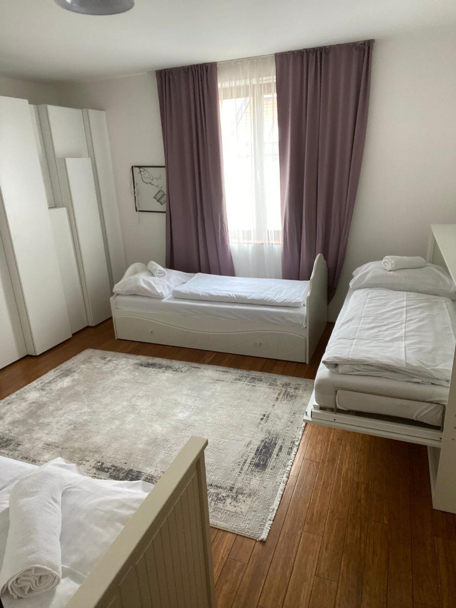 Old Town Apartment Bratislava Extérieur photo