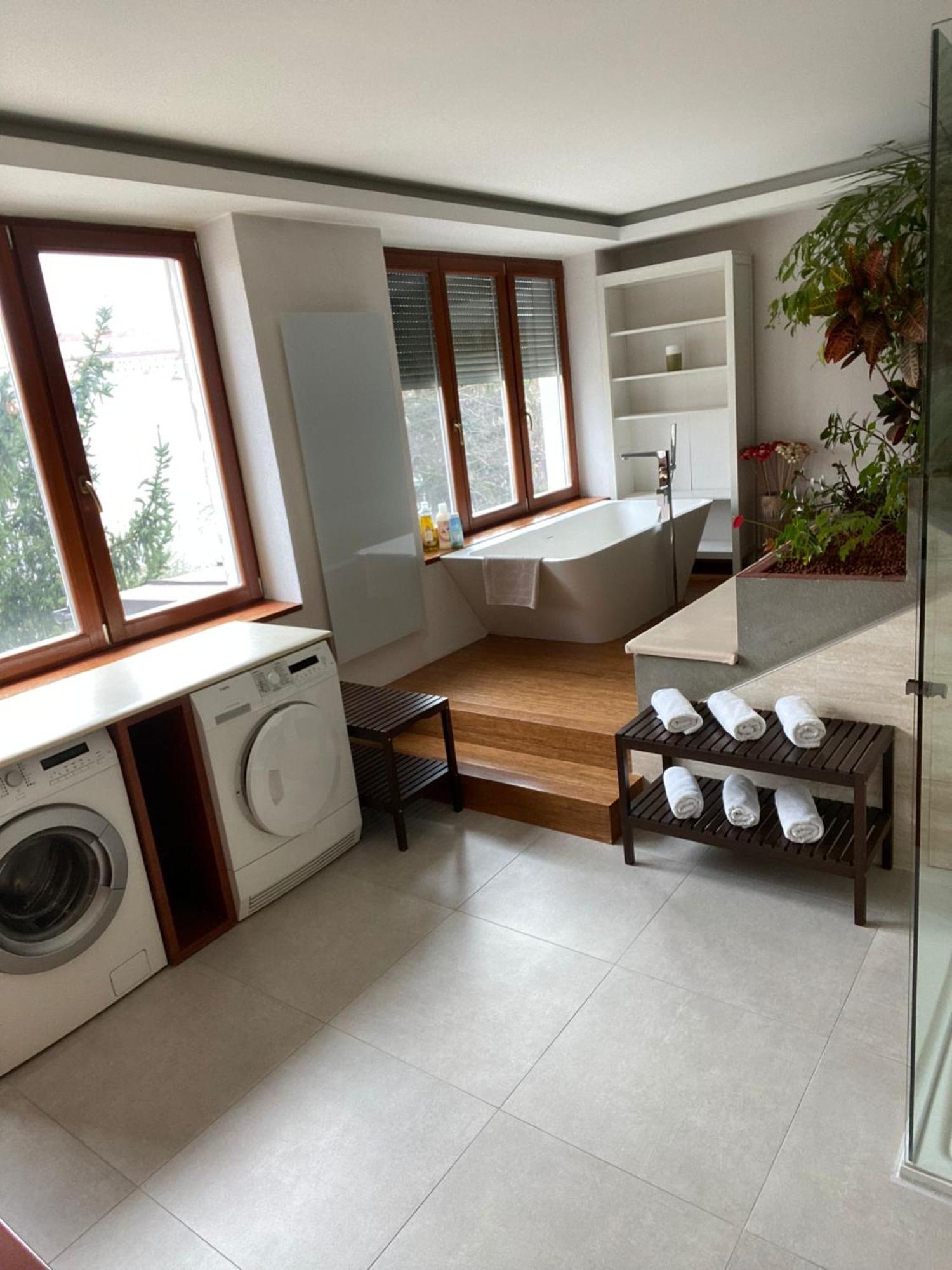 Old Town Apartment Bratislava Extérieur photo
